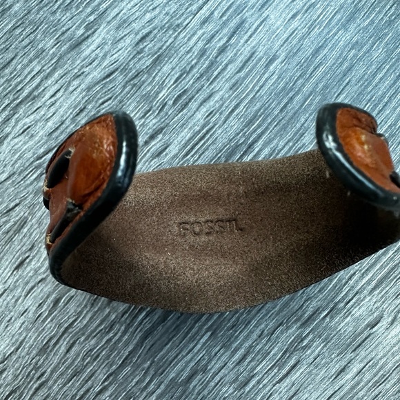Fossil Leather Cuff - Picture 5 of 8